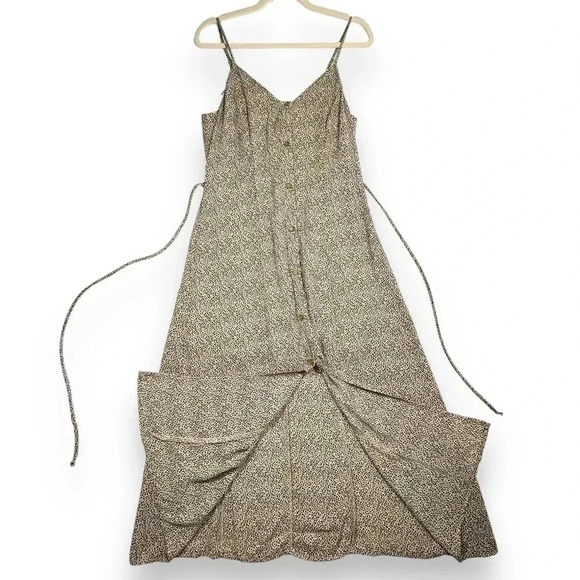 NWT Sienna Sky Animal Print Slit Front Button Down Camisole Dress Tie Waist Lg - Picture 2 of 14
